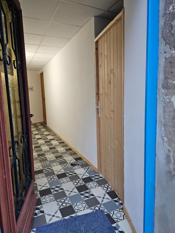 Studio Fains-Les-Sources Екстериор снимка