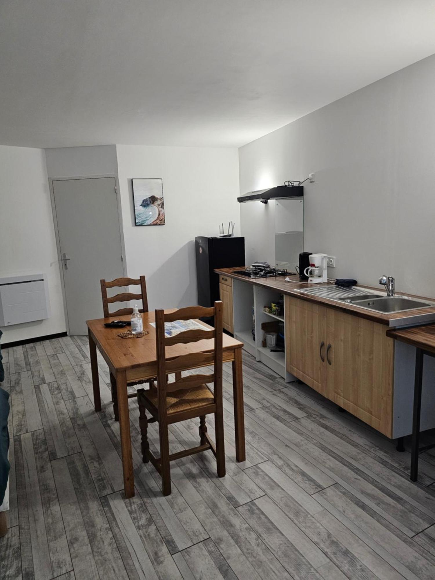 Studio Fains-Les-Sources Екстериор снимка